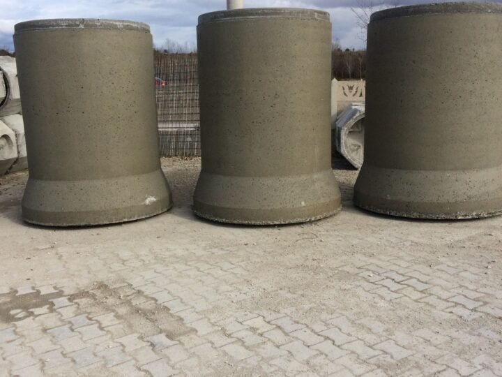 Concrete Pipes and Concrete Pipe Making Machines