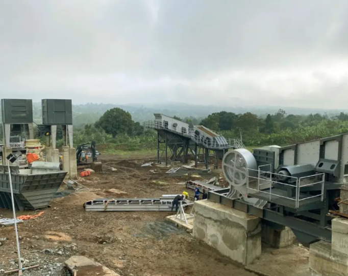 Mobile vs. Stationary Crushing Plants: Which Is Right for Your Operation?